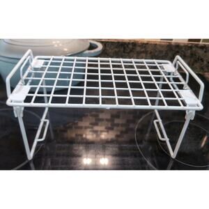 Medium Whitmore Wire Grid Stacking Shelf Heavy Duty 7"x12"x7"(O-4)